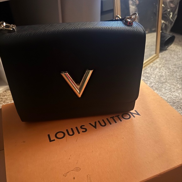 Louis Vuitton Black Clutch with Gold V Accent - Picture 1 of 2